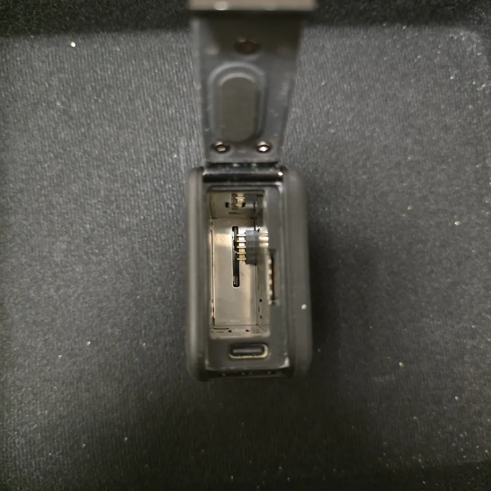 GOPRO HERO13 BLACK ACTION CAMERA NO BATTERY