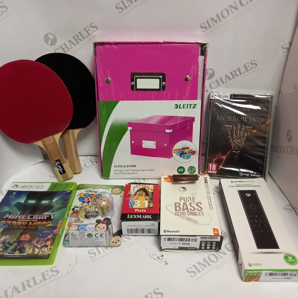 APPROXIMATELY 20 ASSORTED HOUSEHOLD ITEMS TO INCLUDE PRINTER INK, MEDIA REMOTE, STORAGE BOXES ETC 