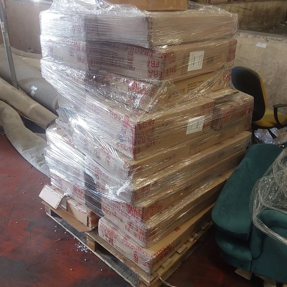 PALLET CONTAINING A VERY LARGE QUANTITY OF ASSORTED FURNITURE PARTS INCLUDING: CHEST/WARDROBE PARTS ECT