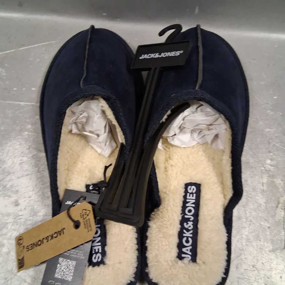 JACK AND JONES MICROFIBER SLIPPER NAVY BLAZER SIZE 7