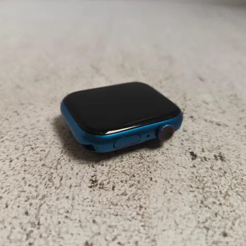 APPLE WATCH SERIES 7 - A2477