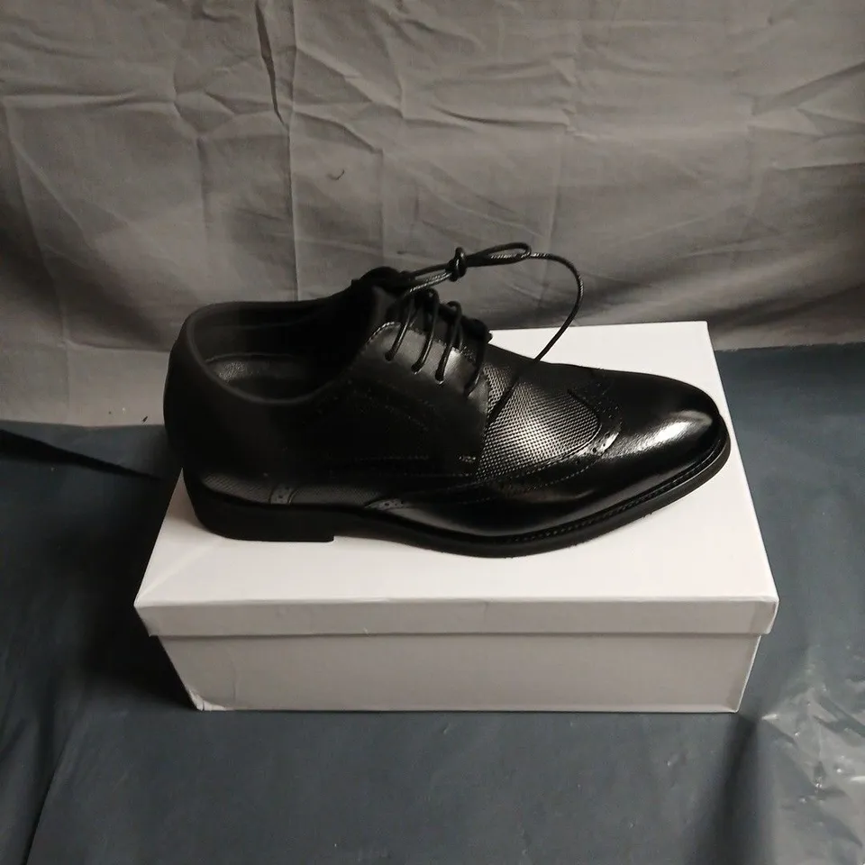 MEN'S BLACK LEATHER OXFORD DRESS SHOES SIZE 8