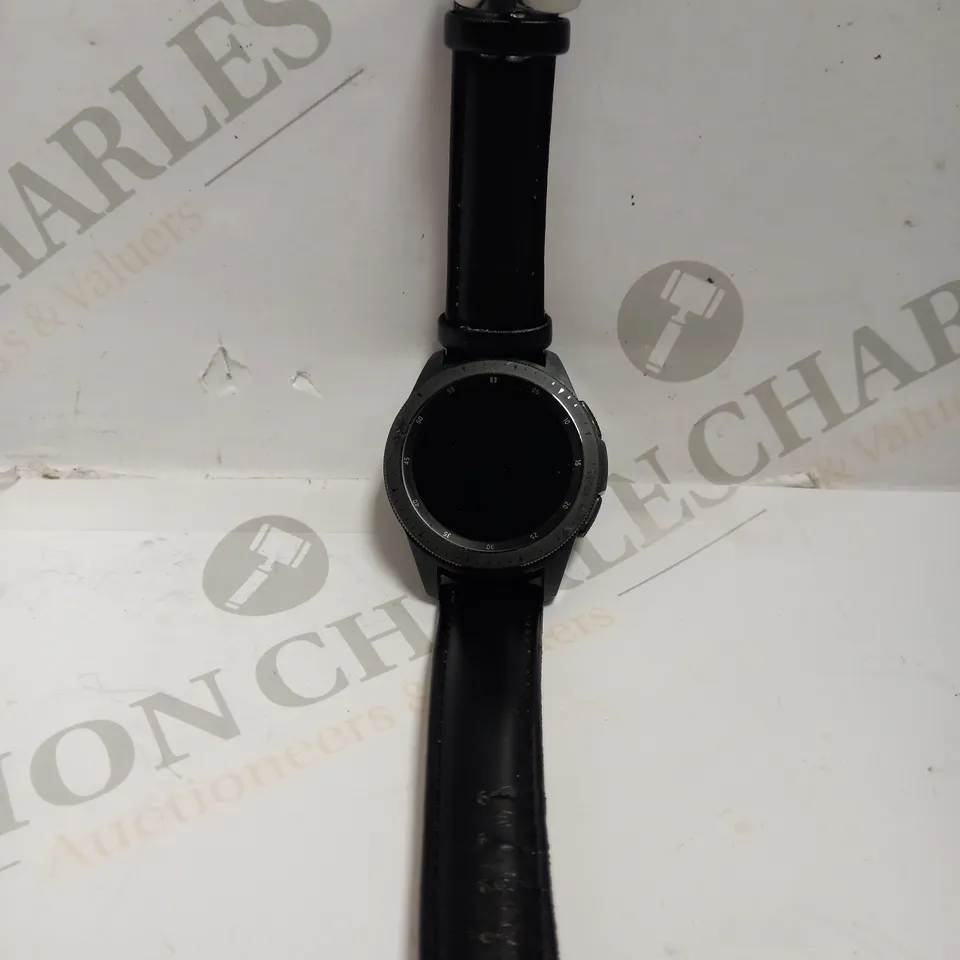 SAMSUNG GALAXY WATCH SM-R810