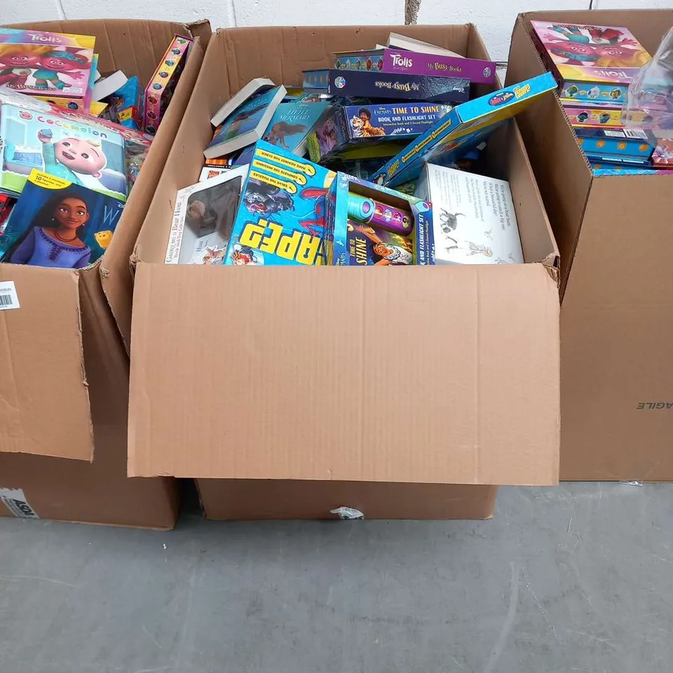 LARGE QUANTITY OF ASORTED CHILDREN'S BOOKS AND ACCESSORIES TO INCLUDE; BUSY BOOKS, ANNUALS AND CRAFT SETS