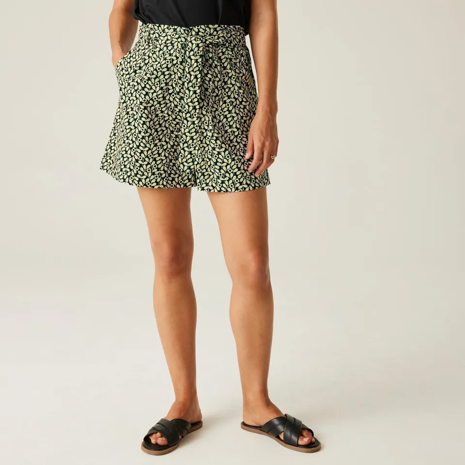BRAND NEW REGATTA ORLA KIELY SUMMER II SHORTS IN JASMINE FLOWER BLACK SIZE UK 20
