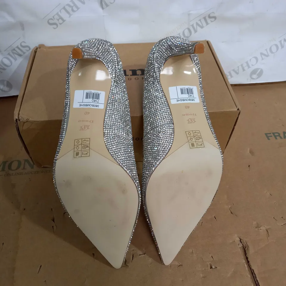 BOXED PAIR OF DUNE SILVER DIAMANTE ENCRUSTED HIGH HEEL SHOES SIZE 7