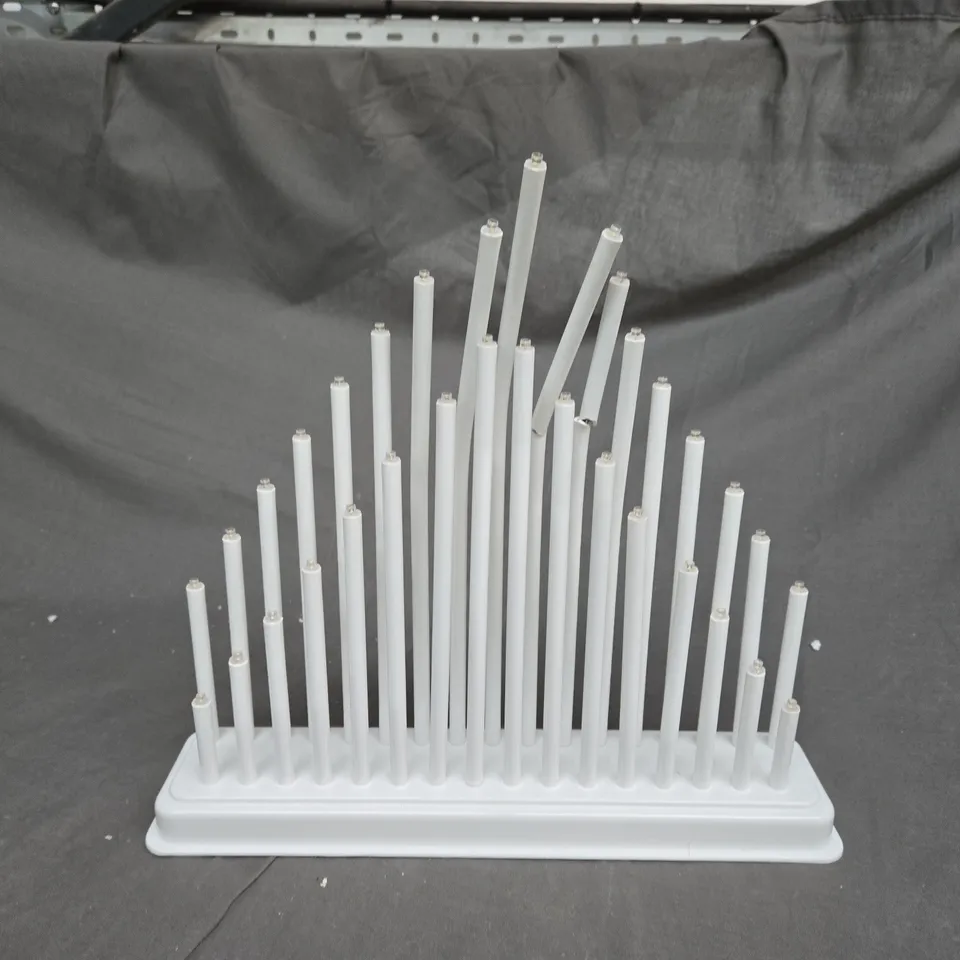 BOXED UNBRANDED WHITE CANDLE BRIDGE 33 LIGHTS RRP £25