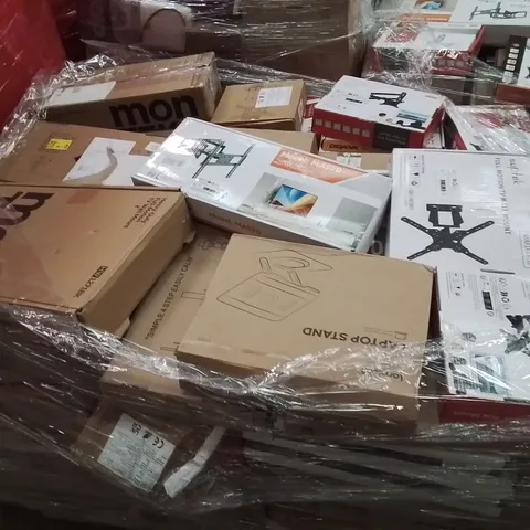 PALLET CONTAINING A LARGE QUANTITY OF WALL MOUNTED BRACKETS