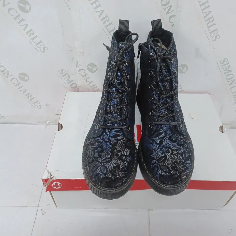 BOXED PAIR OF RIEKER LACE UP BOOTS IN NAVY SIZE 7.5 