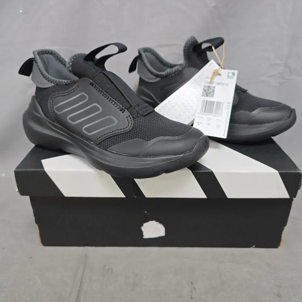 BOXED PAIR OF ADIDAS TENSAUR COMFORT KID'S SHOES IN BLACK SIZE UK 13K