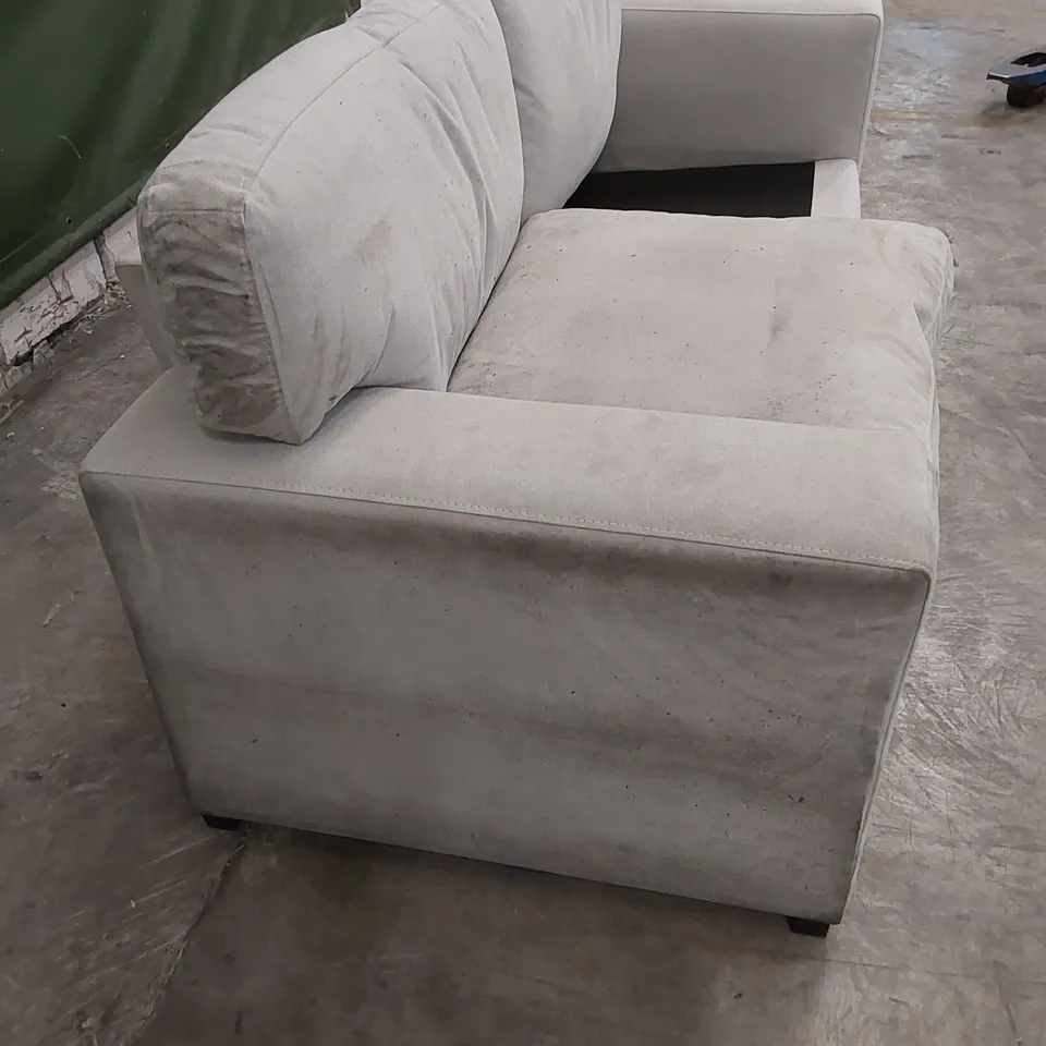 DESIGNER MANHATTAN DOVE GREY PLUSH FABRIC 3 SEATER SOFA