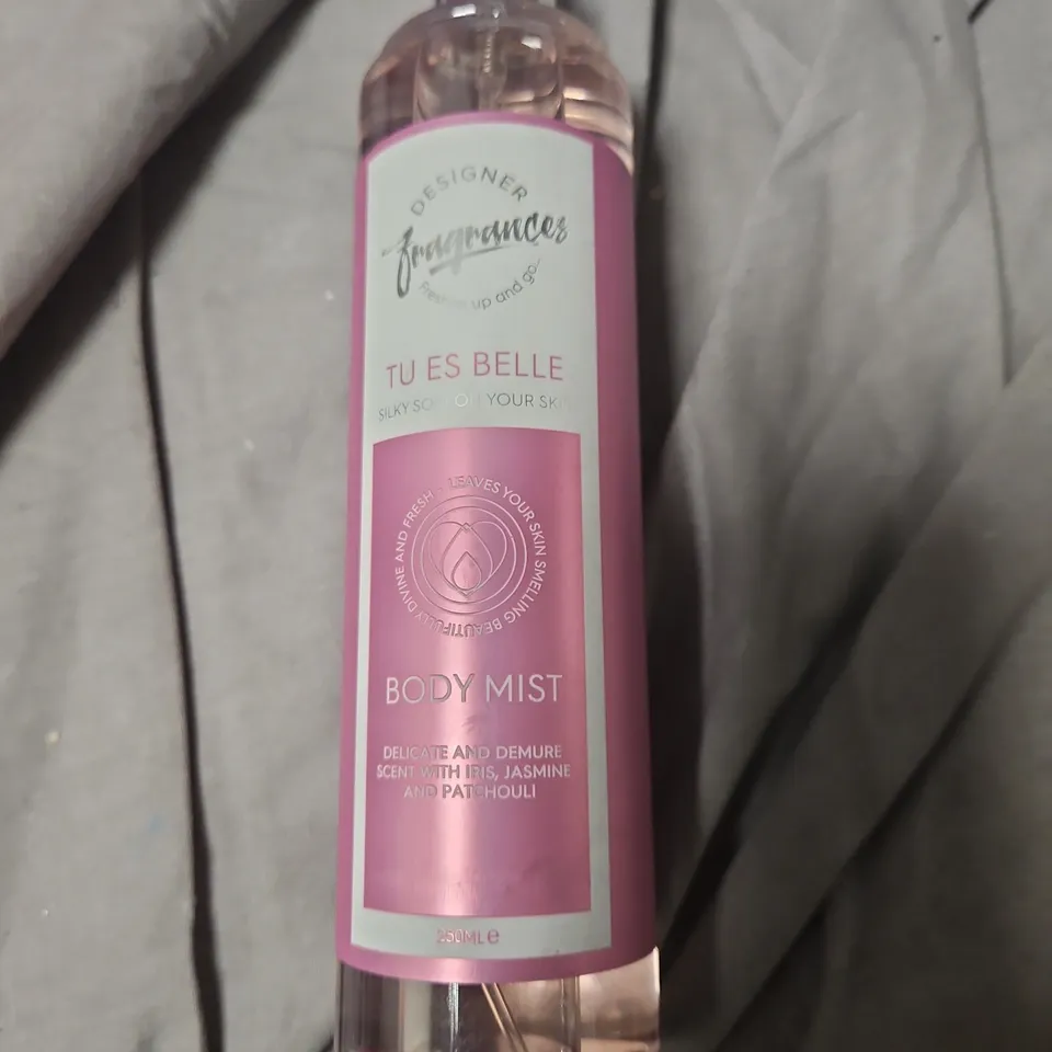 APPROXIMATELY 5 X TU ES BELLE BODY MIST – 250 ML