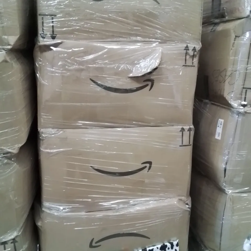PALLET TO CONTAIN A LARGE QUANTITY OF TABLET CASES AND SCREEN PROTECTORS