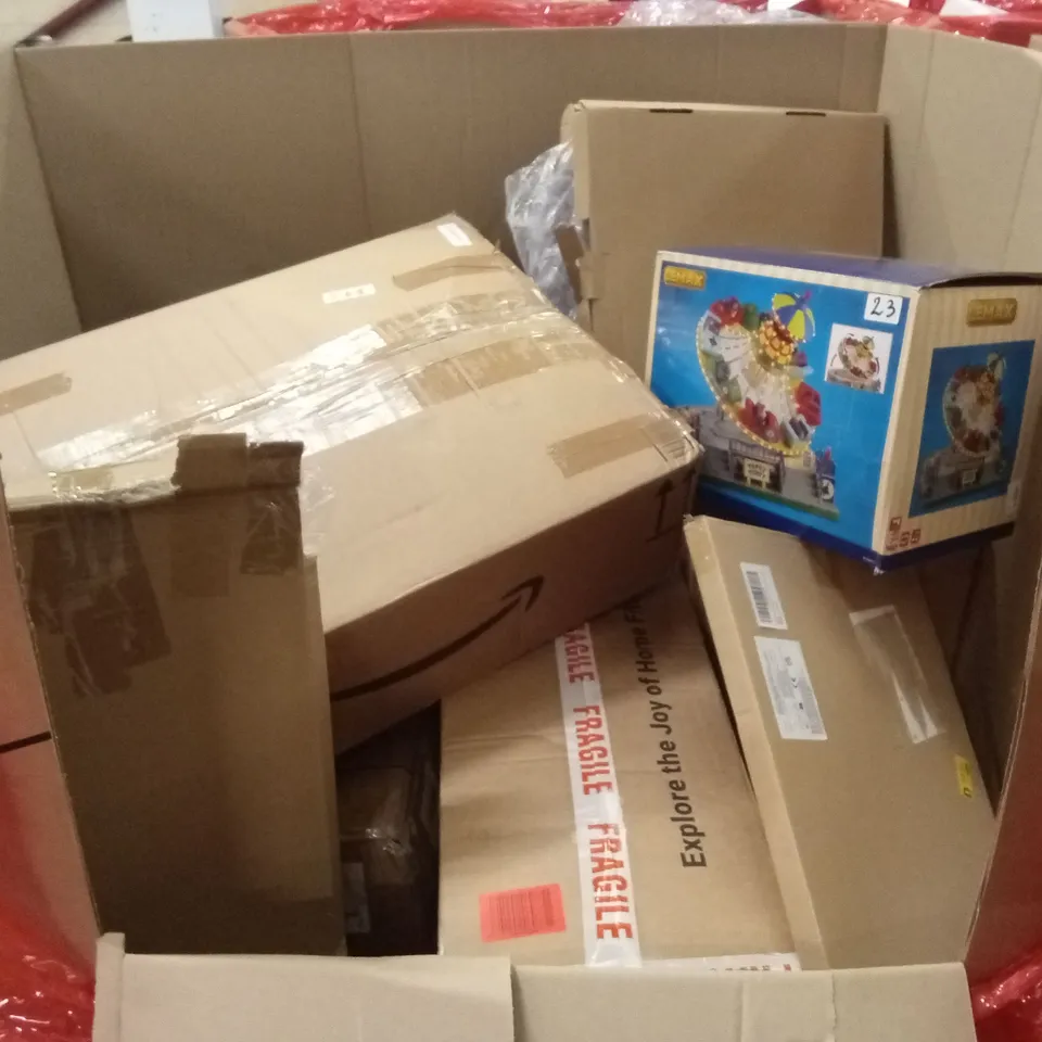 PALLET OF ASSORTED HOUSEHOLD GOODS AND PRODUCTS TO INCLUDE; COMMODE CHAIRS, CHILDREN'S TOY, BLIND, BOXED FURNITURE ETC