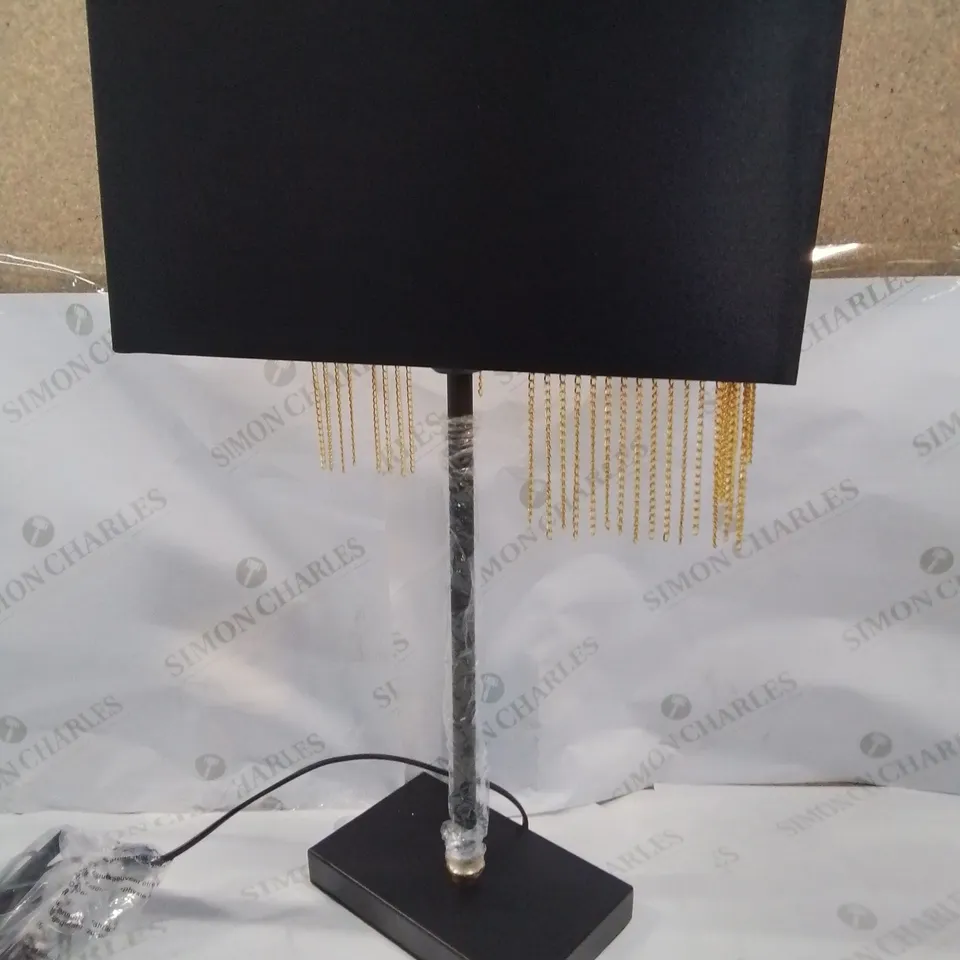 FRINGE 1LT TABLE LAMP