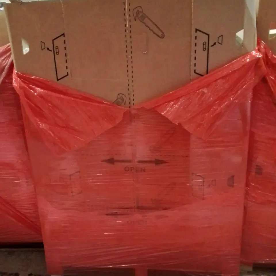 PALLET CONTAINING ASSORTED PRODUCTS INCLUDING MOTOR CEILING FAN, RETRACTABLE SAFETY GATE, WEED PICKER, CURTAIN POLE & PLANT POT