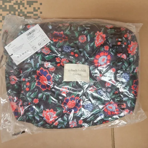 BAGGED NOBODY'S CHILD TRAVEL WASHBAG IN MULTI - ONE SIZE