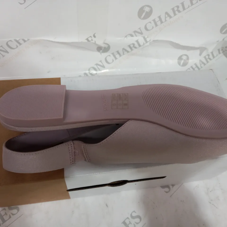 BOXED CALL IT SPRING RIRELLE PINK TINT SHOES - SIZE 8