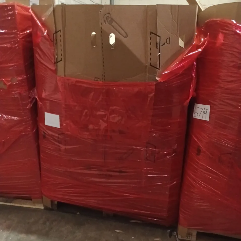 PALLET OF ASSORTED ITEMS INCLUDING - WALL MOUNTED MIRROR, TOILET SEAT AND FRAME