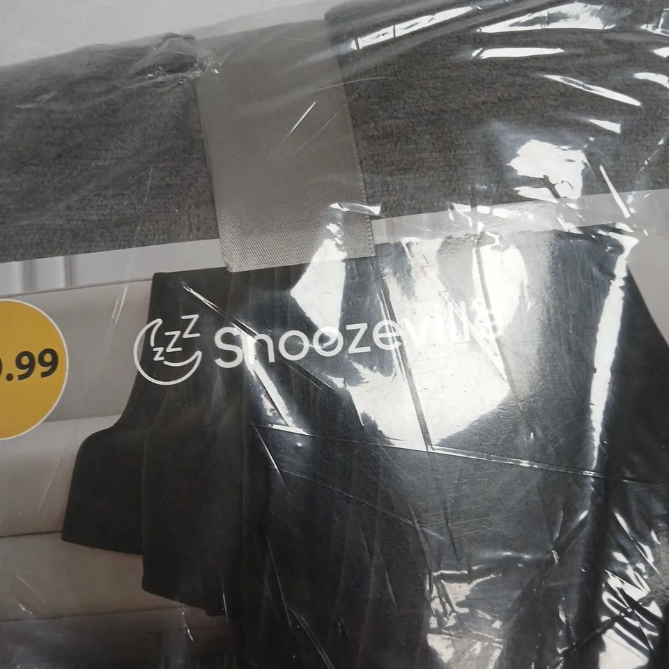SNOOZEVILLE THROW SOFT & COSY, 150 X 200 CM, 100% POLYESTER