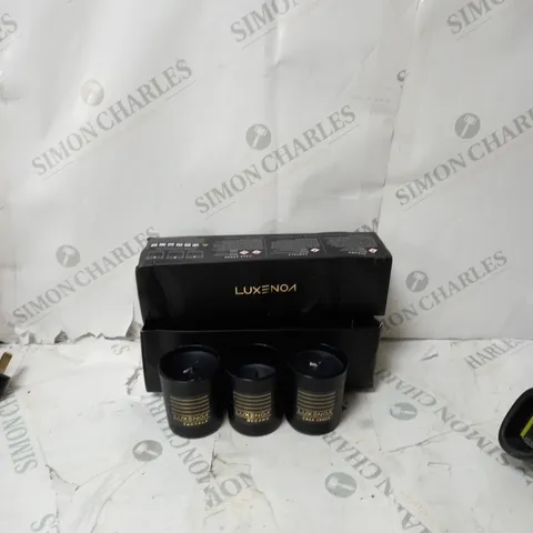 BOXED OF APPROXIMATELY 3 ITEMS TO INCLUDE SIMPLYBEAUTY, SWIVEL LOCKS, LUXENON