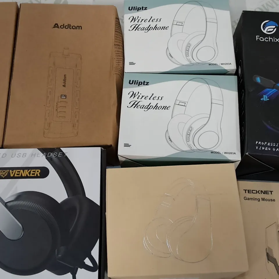 LOT OF 14 ASSORTED ITEMS TO INCLUDE GAMING HEADSET, GAMING MOUSE AND LED BULBS