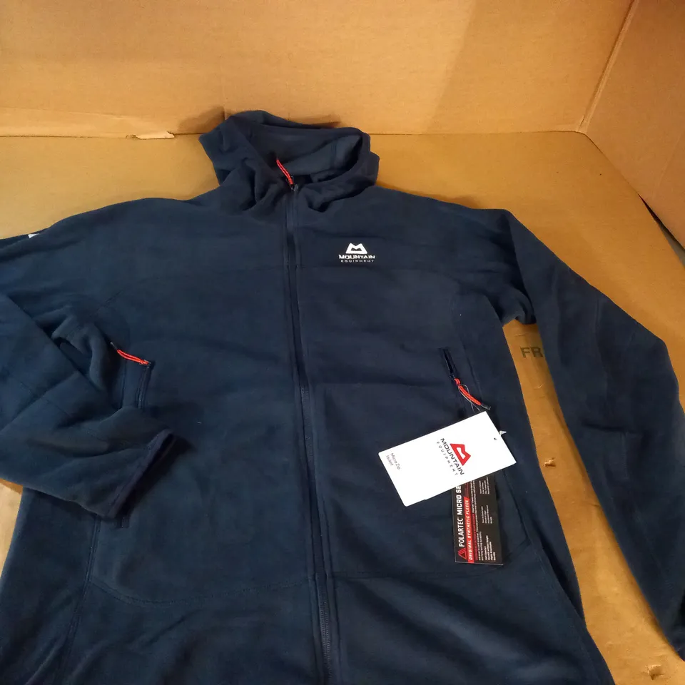 MOUNTAIN EQUIPMENT MICRO ZIP JACKET IN NAVY - L
