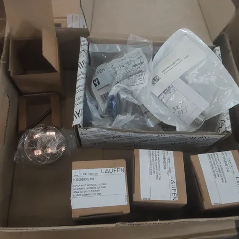 BOX CONTAINING A LARGE QUANTITY OF ASSORTED BATHROOM FITTINGS/PARTS 