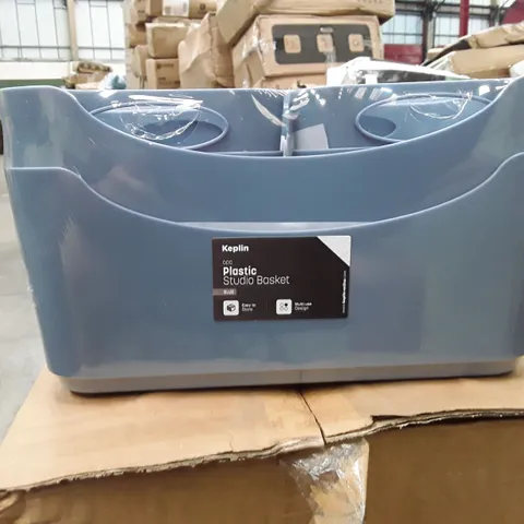 BOX CONTAINING KEPLIN 6 SETS OF PLASTIC STUDIO BASKET X6 - BLUE 