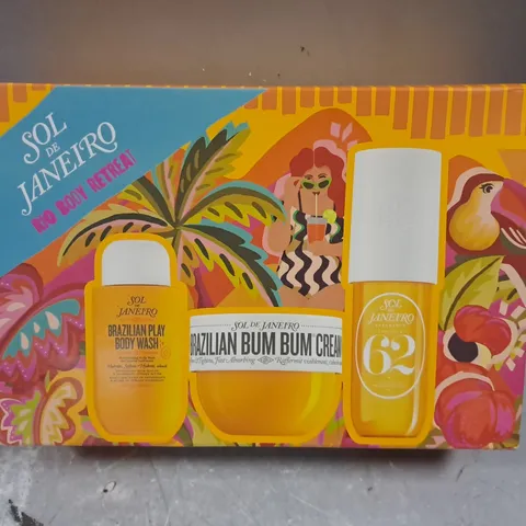 BOXED SOL DE JANEIRO RIO BODY RETREAT SET