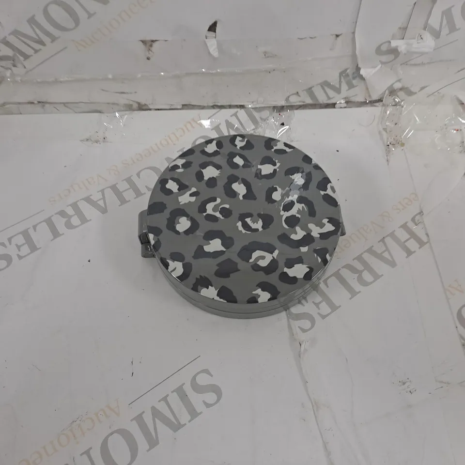 SIMPLY BEAUTY MAKEUP MIRROR 