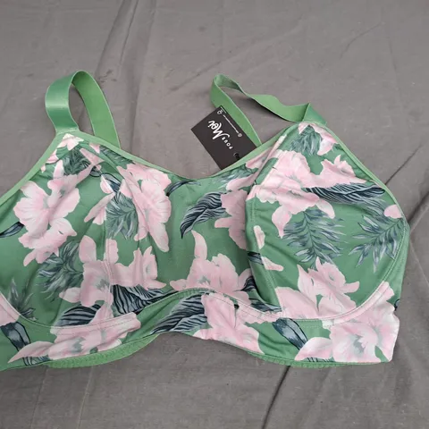 POUR MOI ENERGY EMPOWER U/W LIGHTLY PADDED SPORTS BRA - 38G UK