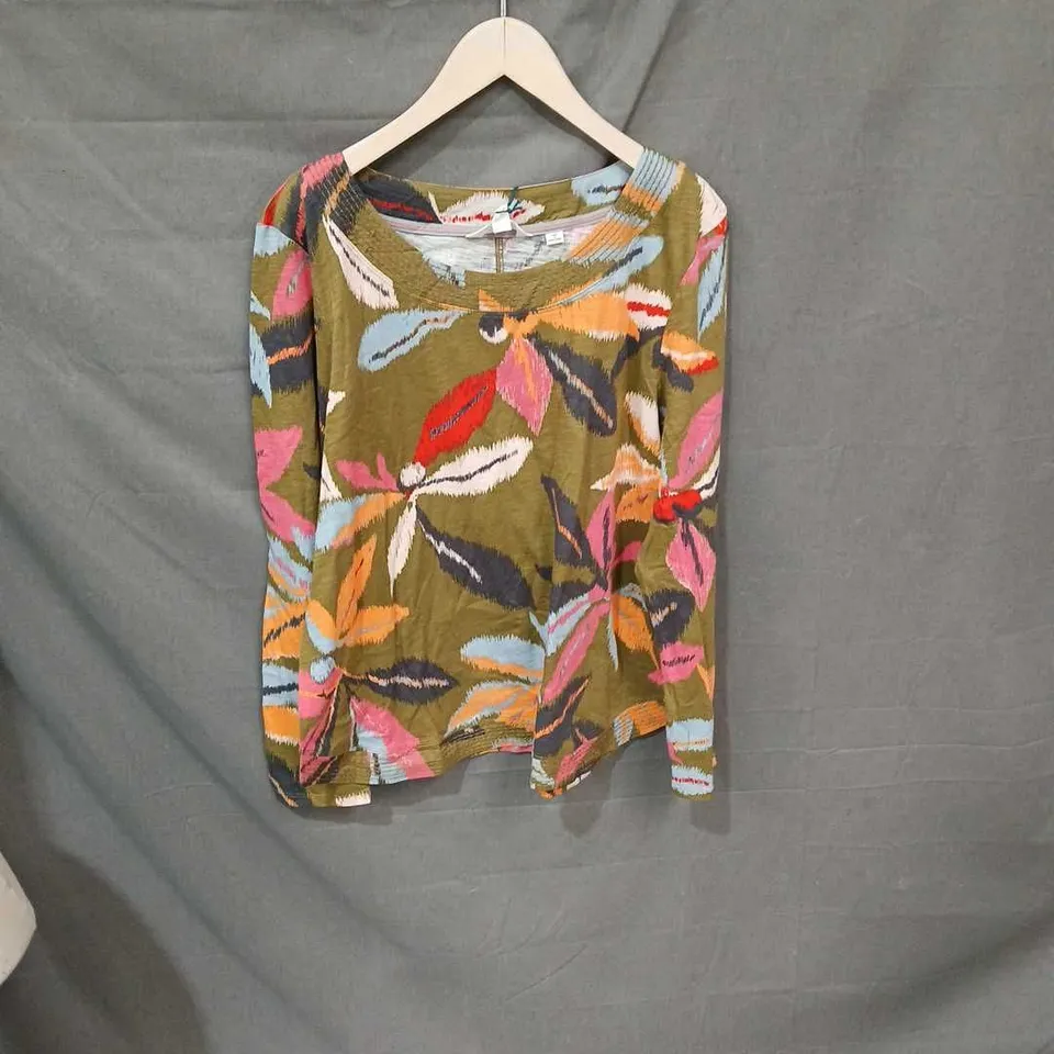 WHITE STUFF WOMEN'S LEAF PRINT KNIT TOP, OLIVE GREEN, UK 14