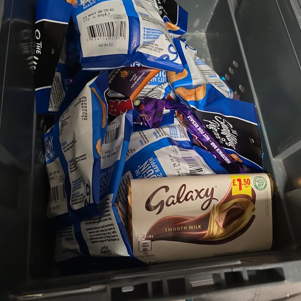 BOX OF APPROXIMATELY 15 ASSORTED FOOD ITEMS INCLUDING GALAXY CHOCOLATE BAR  PORK CRACKLING M&S CHERRY BAKEWELL COOKIES 