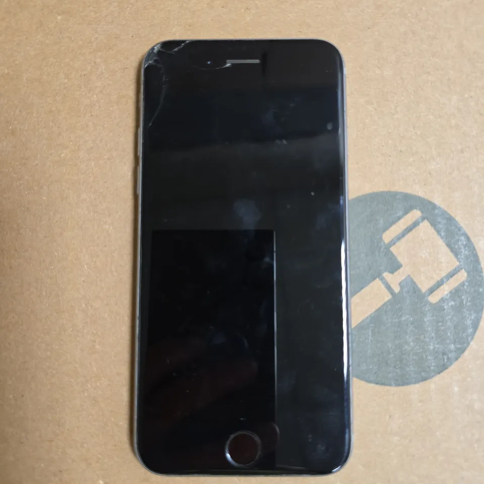 APPLE IPHONE 6S SMARTPHONE 