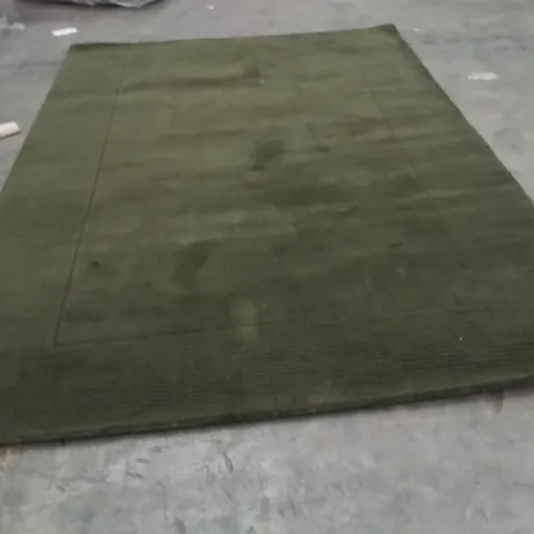 QUALITY DESIGNER AREA RUG - APPROXIMATELY 300X200CM