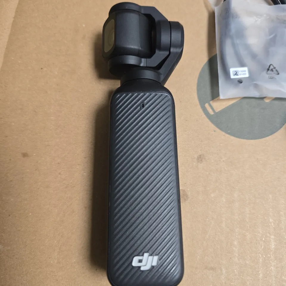 DJI OSMO POCKET 3 HANDHELD GIMBAL – BOXED WITH ACCESSORIES