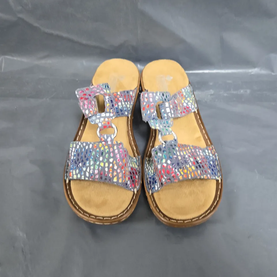 BOXED PAIR OF REIKER OPEN TOE SANDALS - UK SIZE 7