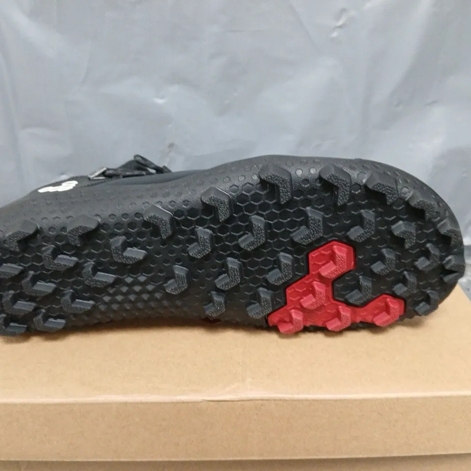 VIVO BAREFOOT OBSIDIAN SIZE 9 