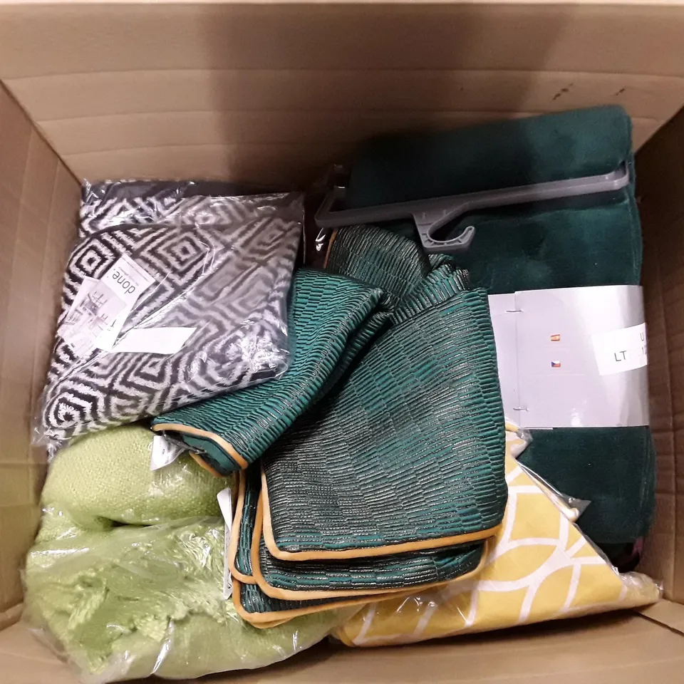 BOX TO CONTAIN AN ASSORTMENT OF ITEMS TO INCLUDE BEDDING, PILLOW CASES AND CURTAINS ECT 