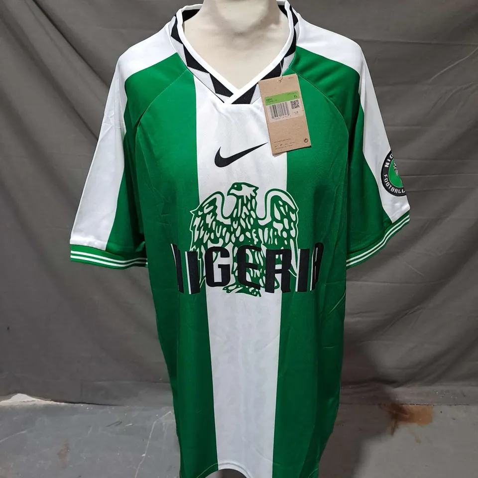 NIKE MENS NIGERGIA FOOTBALL JERSEY IN GREEN/WHITE SIZE XL