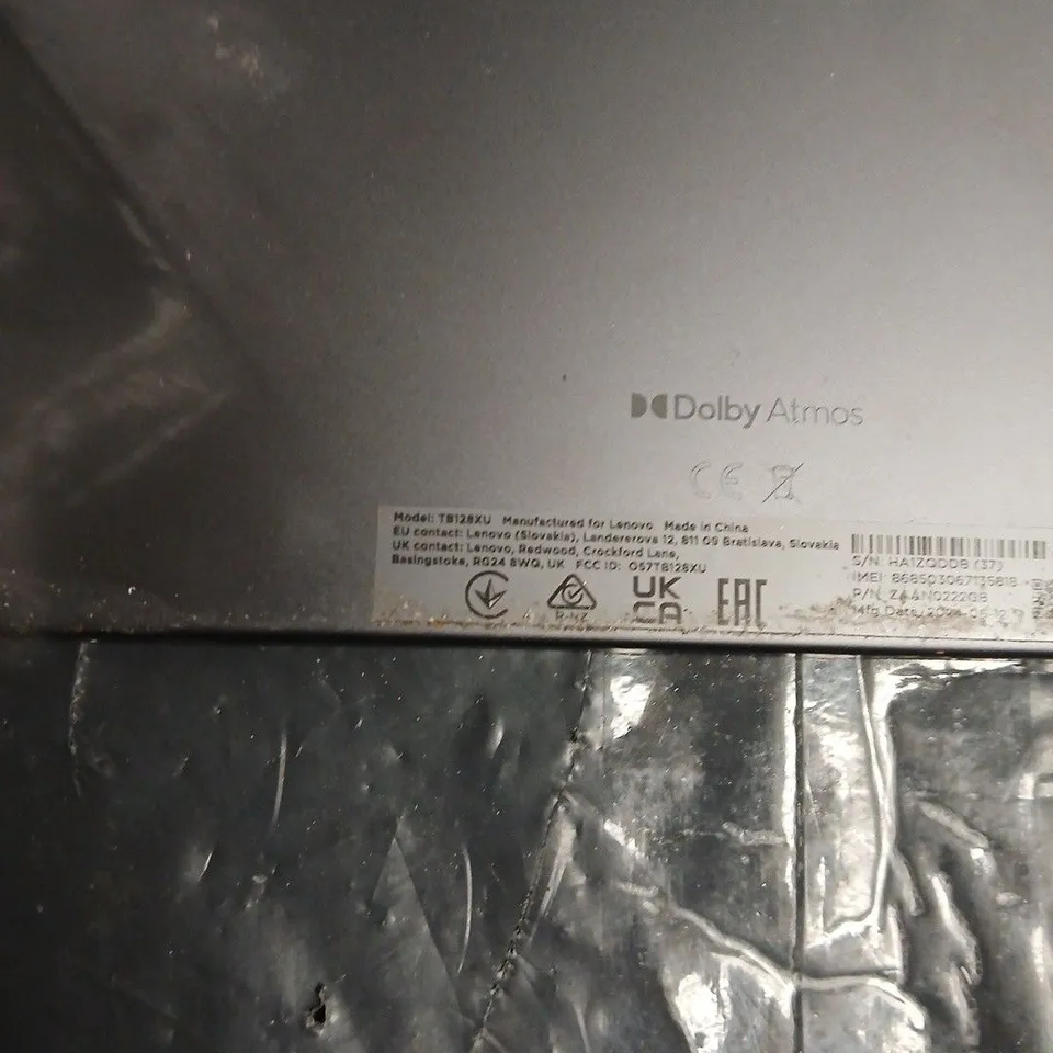 LENOVO TABLET TB128XU – CRACKED SCREEN