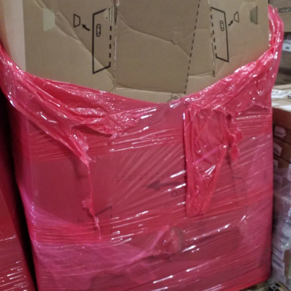 PALLET CONTAINING ASSORTED PRODUCTS INCLUDING AIR COOLER, FOLD SOCCER GOAL, LANTERN, BATH STEP & WALL NICHE