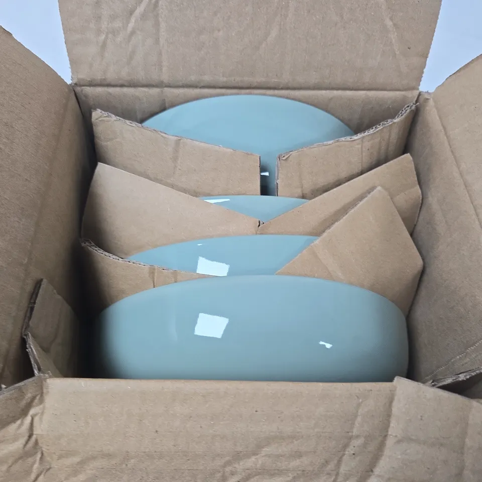 SET OF 4 FREEMAN CERAMIC BOWLS