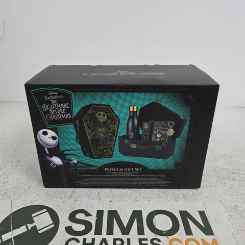 DISNEY TIM BURTON'S THE NIGHTMARE BEFORE CHRISTMAS PREMIUM GIFT SET