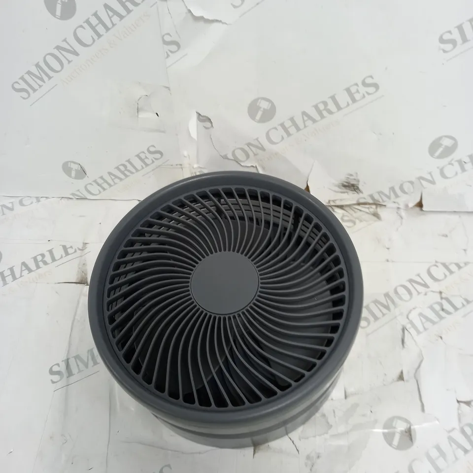 BOXED BELL & HOWELL RECHARGEABLE EXTENDABLE DESK & FLOOR FAN IN GREY