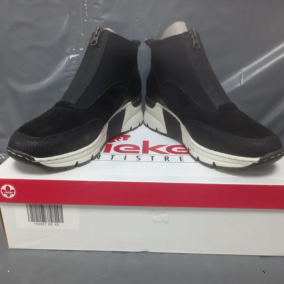 BOXED PAIR OF RIEKER HI-TOP TRAINERS IN BLACK EU SIZE 39