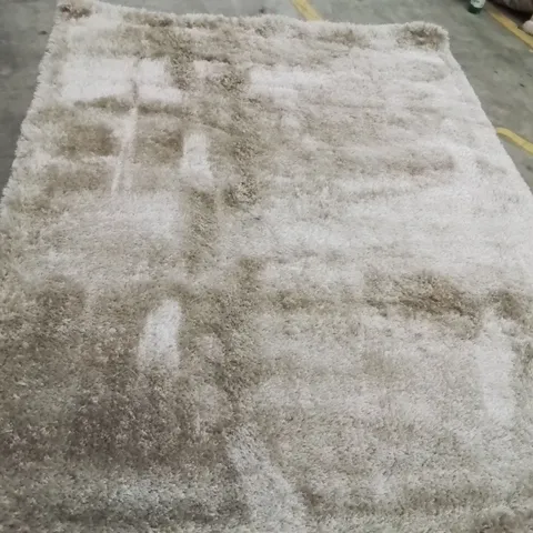 QUALITY DESIGNER AREA RUG APPROXIMATELY 290X200CM