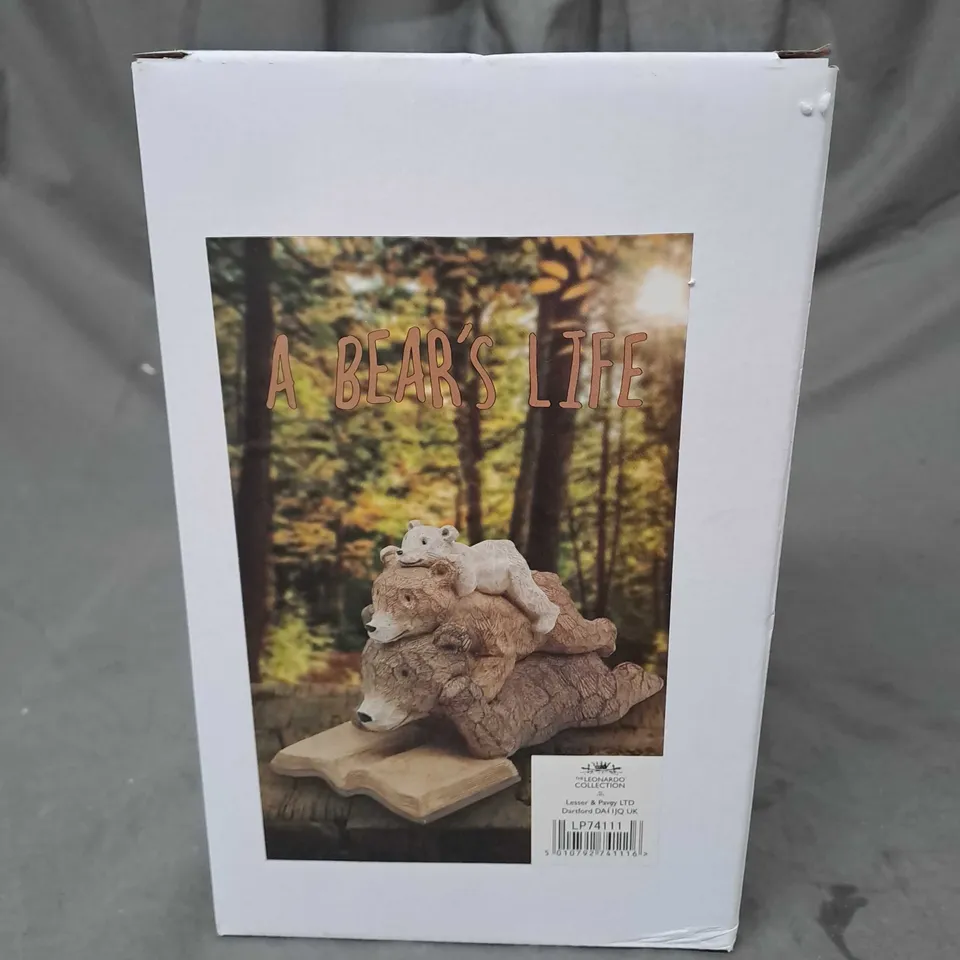 BOXED LEONARDO COLLECTION BEAR DECORATION