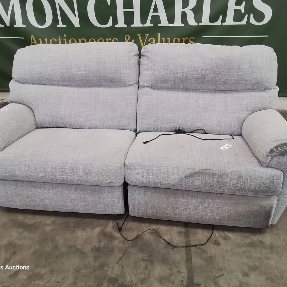 QUALITY BRITISH DESIGNER & MANUFACTURED G PLAN WATSON POWER RECLINING THREE SEATER SOFA BEACH DUCK EGG FABRIC 